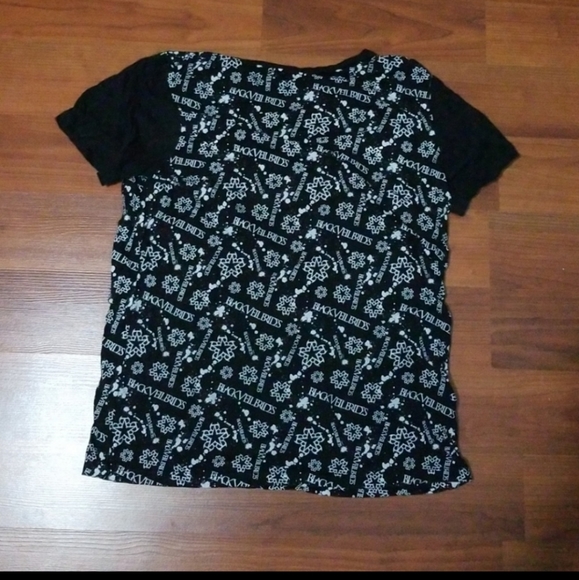 Bvb vneck shirt - Picture 3 of 4